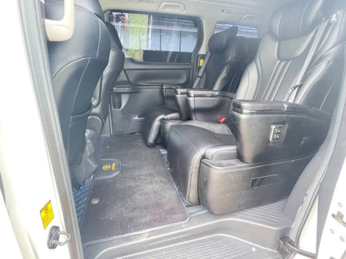 Alphard 2013 កៅអី VIP