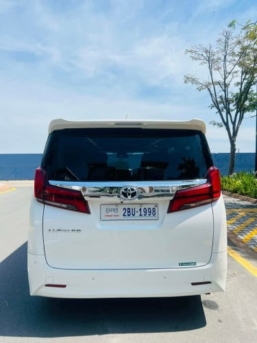Alphard 2020 V4 សាំងសុទ្ធ (លក់ប្រញ៉ាប់)