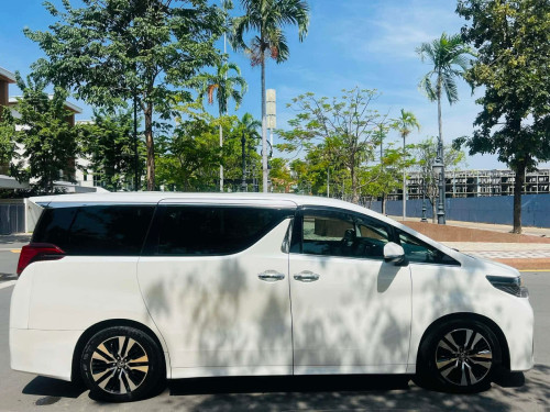 Alphard 2020 V4 សាំងសុទ្ធ (លក់ប្រញ៉ាប់)