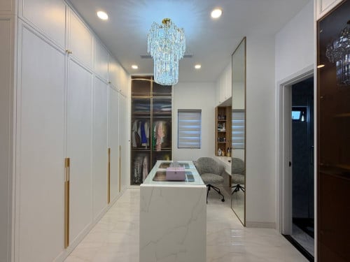 Apartment Building for Rent at Phsar Daeum Thkov