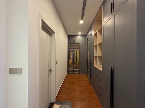 Apartment Building for Sale in Phsar Daeum Thkov Area