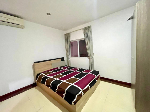 Apartment Sen Sok for rent