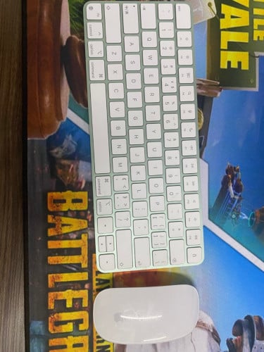 Apple Magic Mouse and Keyboard