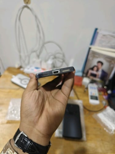 Axon 30 ultra 5G CH ram12/512G/zin all/ស្ទើរតួ