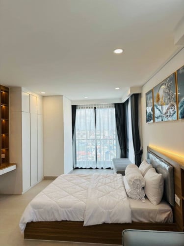 Big Studio room for sell full furniture