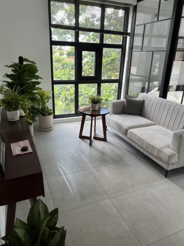 BKK1, L'Attrait, freshly renovated, very good price, st 334
