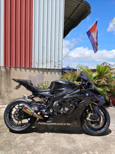 Bmw s1000rr 2017 full tex
