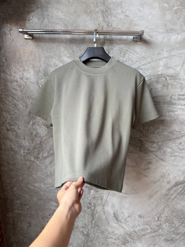 Boxy fit price have all size