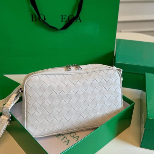 BV Men And Women Cross body bags
