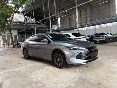 BYD QIN L