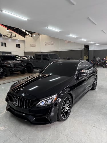 C300 AMG Line គុជ2