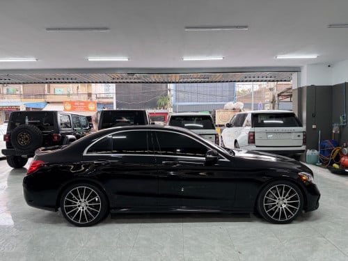 C300 AMG Line គុជ2
