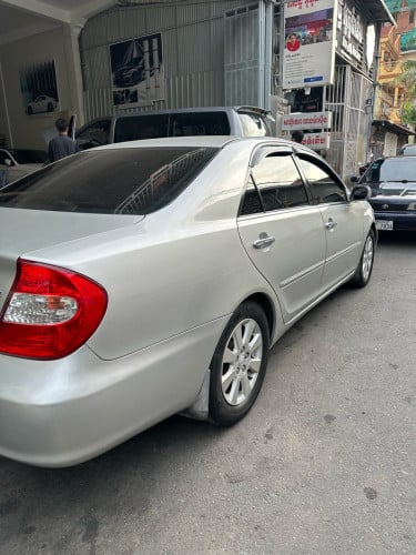 Camery Xle abs ឆ្នាំ2002 ឡានស្អាតលះចាប់អារម្មណ៍អាចមកមេីលបាន