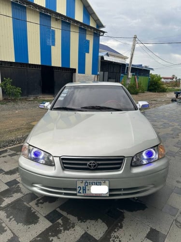 Camry ឆ្នាំ 2000 LE ABS កៅអី