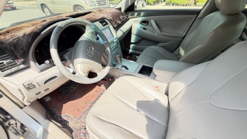 Camry hybrid  07 បើកដំបូល លក់ប្រញ៉ាប់លុយ