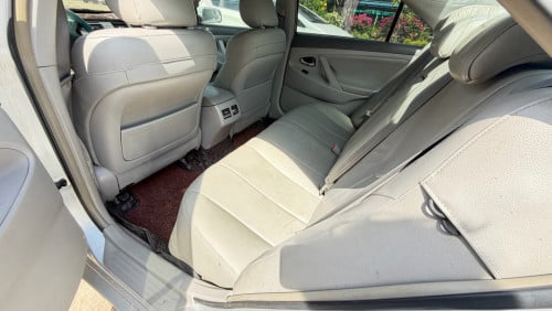 Camry hybrid  07 បើកដំបូល លក់ប្រញ៉ាប់លុយ