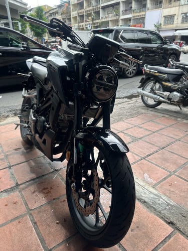 CB125