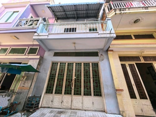Code #F028🏠 ផ្ទះលក់ឬជួល+ តម្លៃលក់ : $50,000 (ចរចារ)+ តម្លៃជួល : $120 (ចរចារ)+ ទំហំ : 4m x 10m