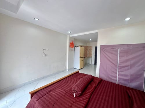 Condo for rent studio with furniture