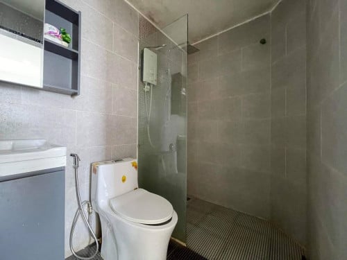 Condo L btp for rent