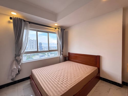 Condo L បឹងទំពុន for rent
