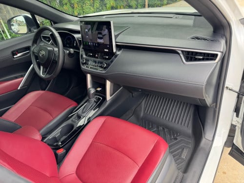 corolla . cross . ឆ្នាំ 2024 - full . ទឹក​ថ្នាំ​ សុីនមួយជុំ​