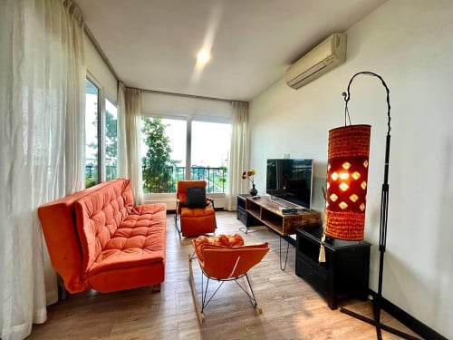COZY PENTHOUSE 7 BEDROOM FOR RENT!!