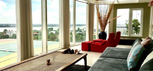 COZY PENTHOUSE 7 BEDROOM FOR RENT!!