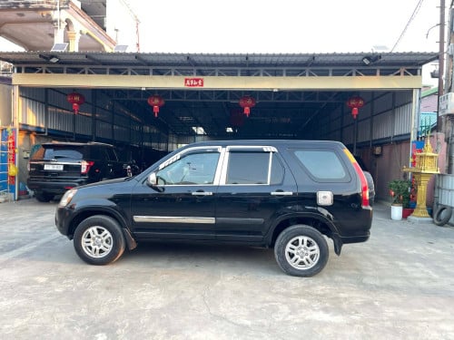 CRV ឆ្នាំ 2002 ឡានស្អាត គ្រឿងក្នុងថ្មី មិនបុកមិនប៉ះ មុខក្រោយស្អាត