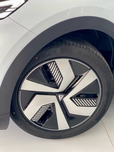 Deepal S05 Option Ultra (620km)  ចូលស្តុកថ្មីទៀតហើយ ជាមួយនិងតម្លៃល្អ