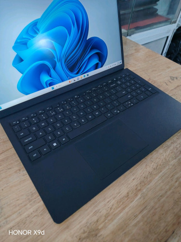 Dell i5(11Th) Ram 16GB M2 512GB Srecn 15.6" FHD Adapter orgnail