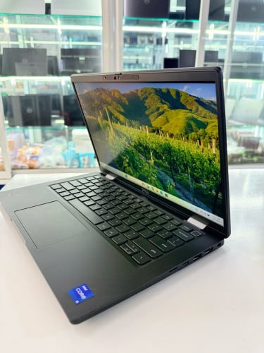 Dell Latitude 7420Core : i5-1145G7Ram : 16GB DDR4HDD : M.2 256GBDisplay : 14”FHD Touchscreen