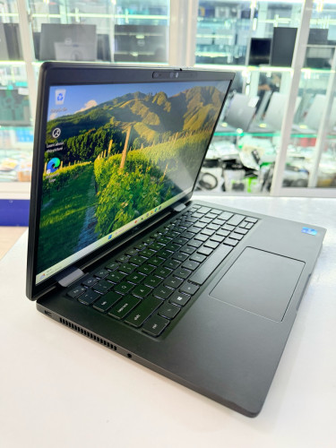 Dell Latitude 7420Core : i5-1145G7Ram : 16GB DDR4HDD : M.2 256GBDisplay : 14”FHD Touchscreen