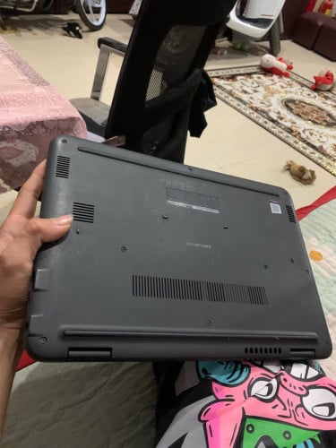 Dell latitude3300 ខូចថ្មដោតឆ្នាំងសាកប្រើបានធម្មតា