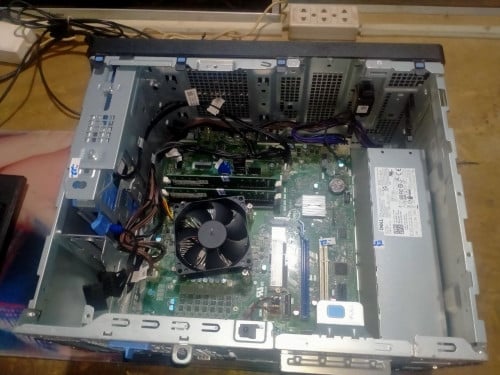 Dell Optiplex 7090