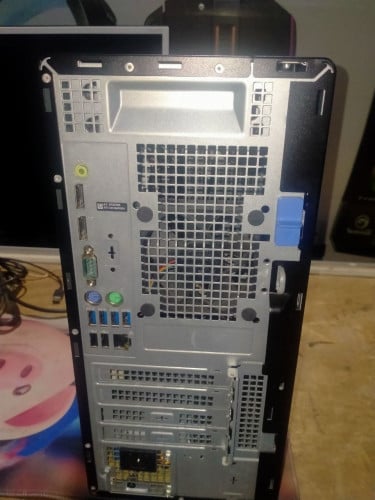 Dell Optiplex 7090