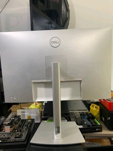 Dell UltraSharp 30 USB-C Hub Monitor - U3023EProducts new full box