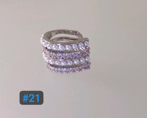Earcuff