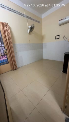 flat house for rent at Tuol Svay Prey 1 $1000/month
