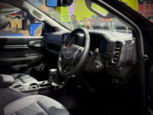 Ford Everest Active 2.0L 2026 កក់មុន49,900$