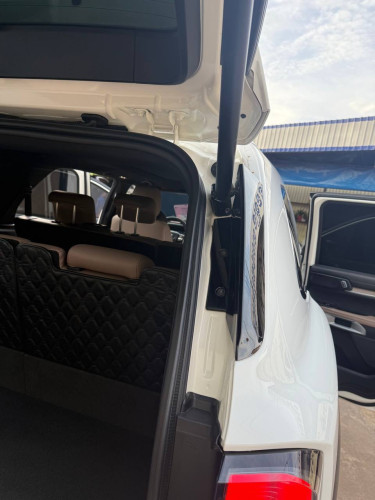 Ford Everest Titanuim 2024