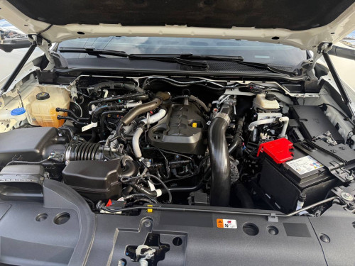 Ford Everest Titanuim 2024