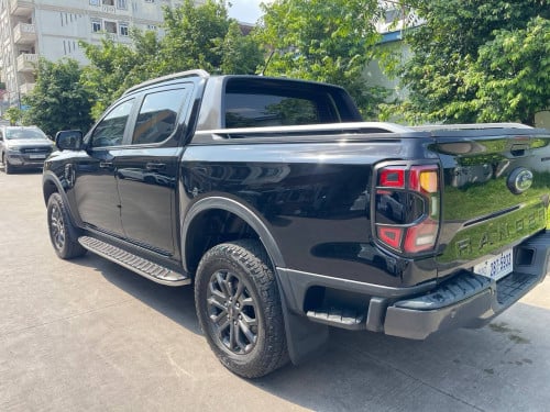 Ford Ranger wildtrak 023 ហ្ស៊ីន១ជុំ