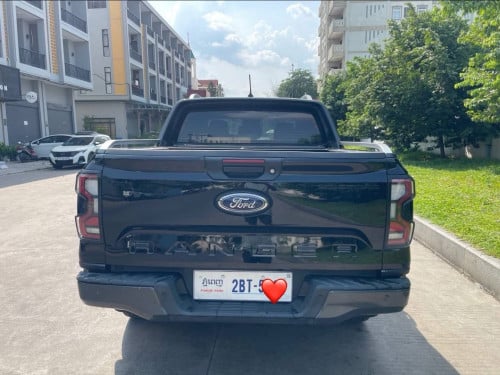 Ford Ranger wildtrak 023 ហ្ស៊ីន១ជុំ