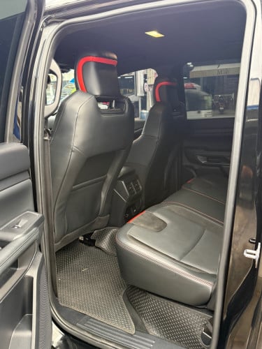 Ford Rapter Rangerឆ្នាំ2023 V6 ប្រើសាំង ថ្មីដាច់ 6មុឺនKm