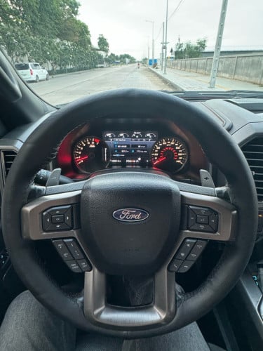 Ford Raptor F-150 2018 for rent