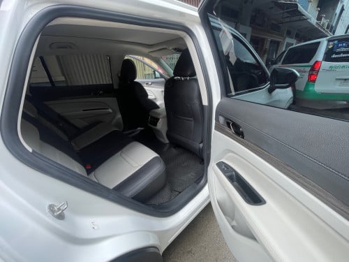 Ford Territory 2023 Full option( Titanium X) ឡានថ្មី