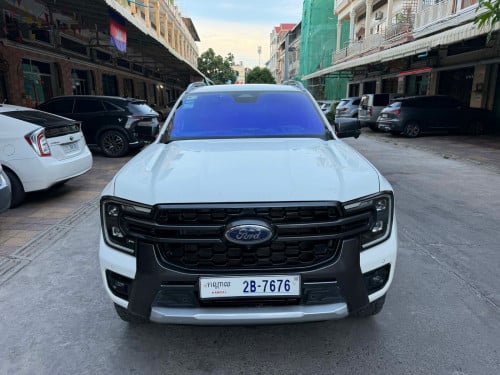 Ford Wildtrak 023 Full គីឡូតិចហ្សុីនមួយជុំ