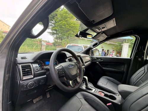 Ford XLT 2017 ឆ្វេងកែ ឡានស្អាត
