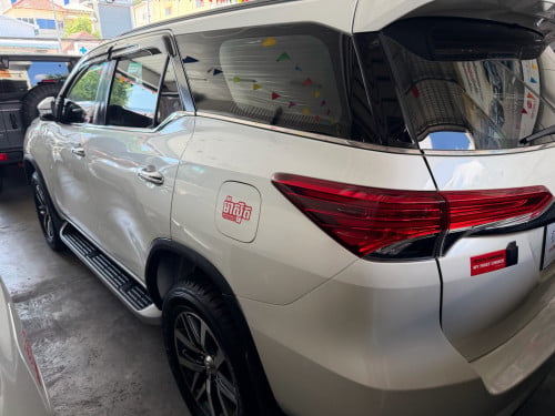 Fortuner full 2017 មហាថ្មី​